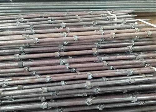 潞城隧道钢花管